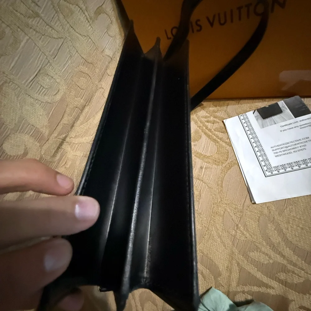 LOUIS VUITTON Capucines Black EPI Leather Women's Shoulder Bag - Picture 11 of 17